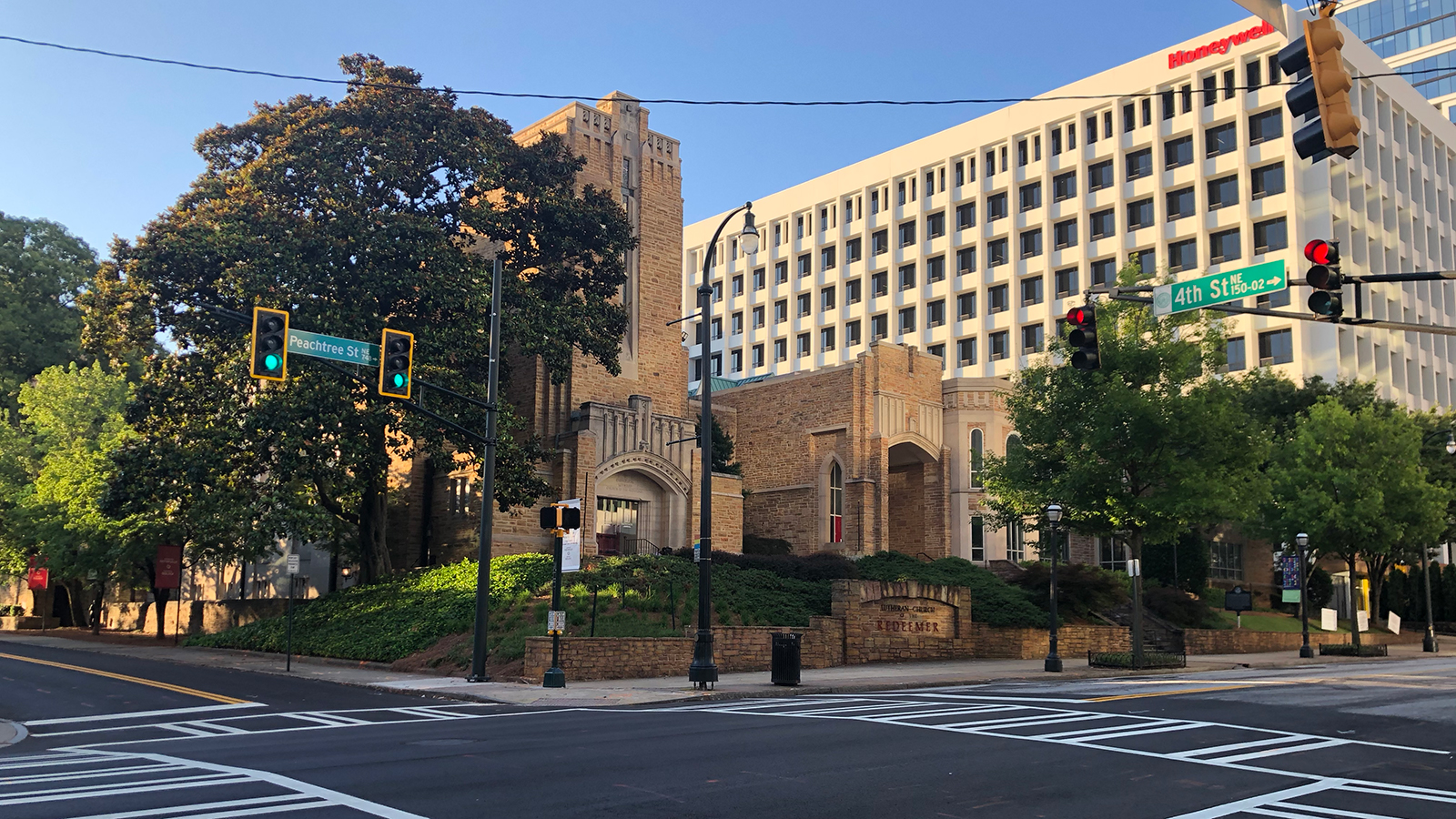 Directions & Parking - Lutheran Church of the Redeemer